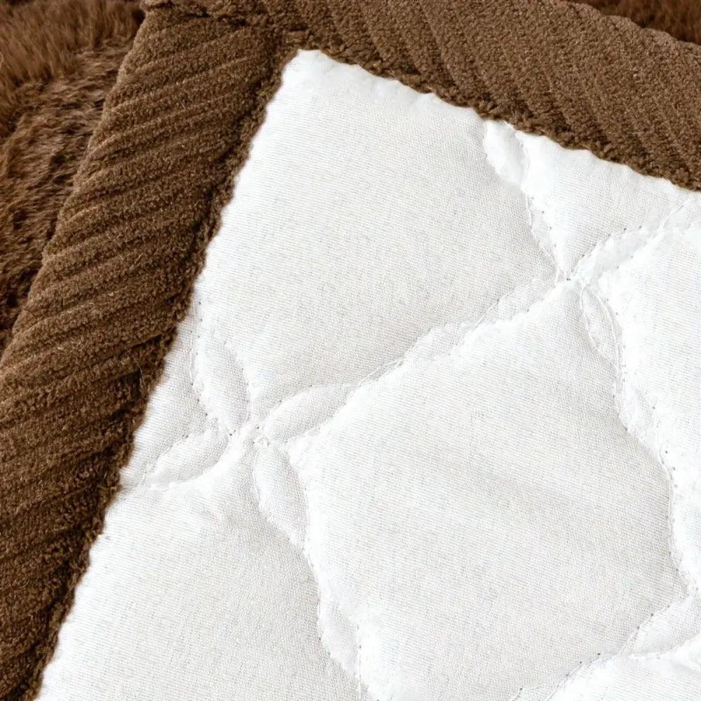 BowLift | Luxury Plush Diamond Stitched Sofa Cover