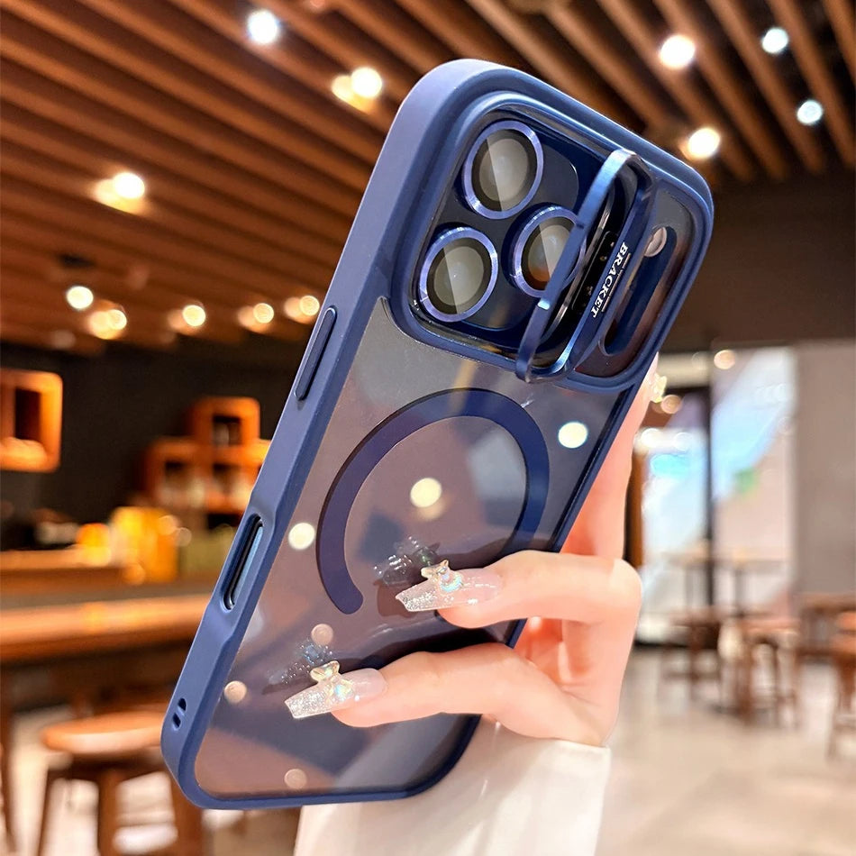 BowLift | Dirt-resistant MagSafe case with shock-absorbing corners