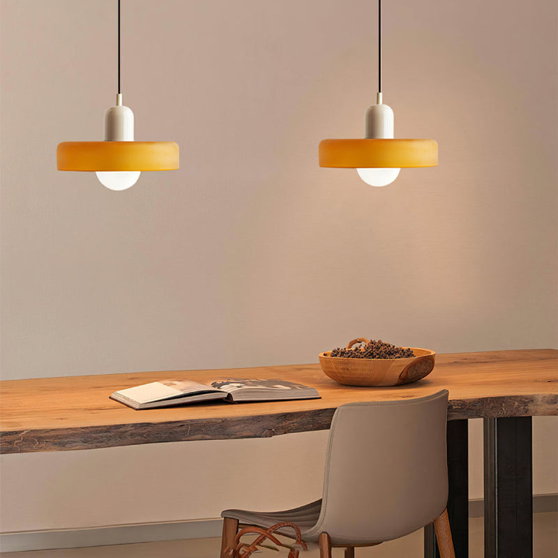 BowLift | Coloured Glass Pendant Light – Elegant Bauhaus-Style Hanging Lamp for Living Room & Dining Area