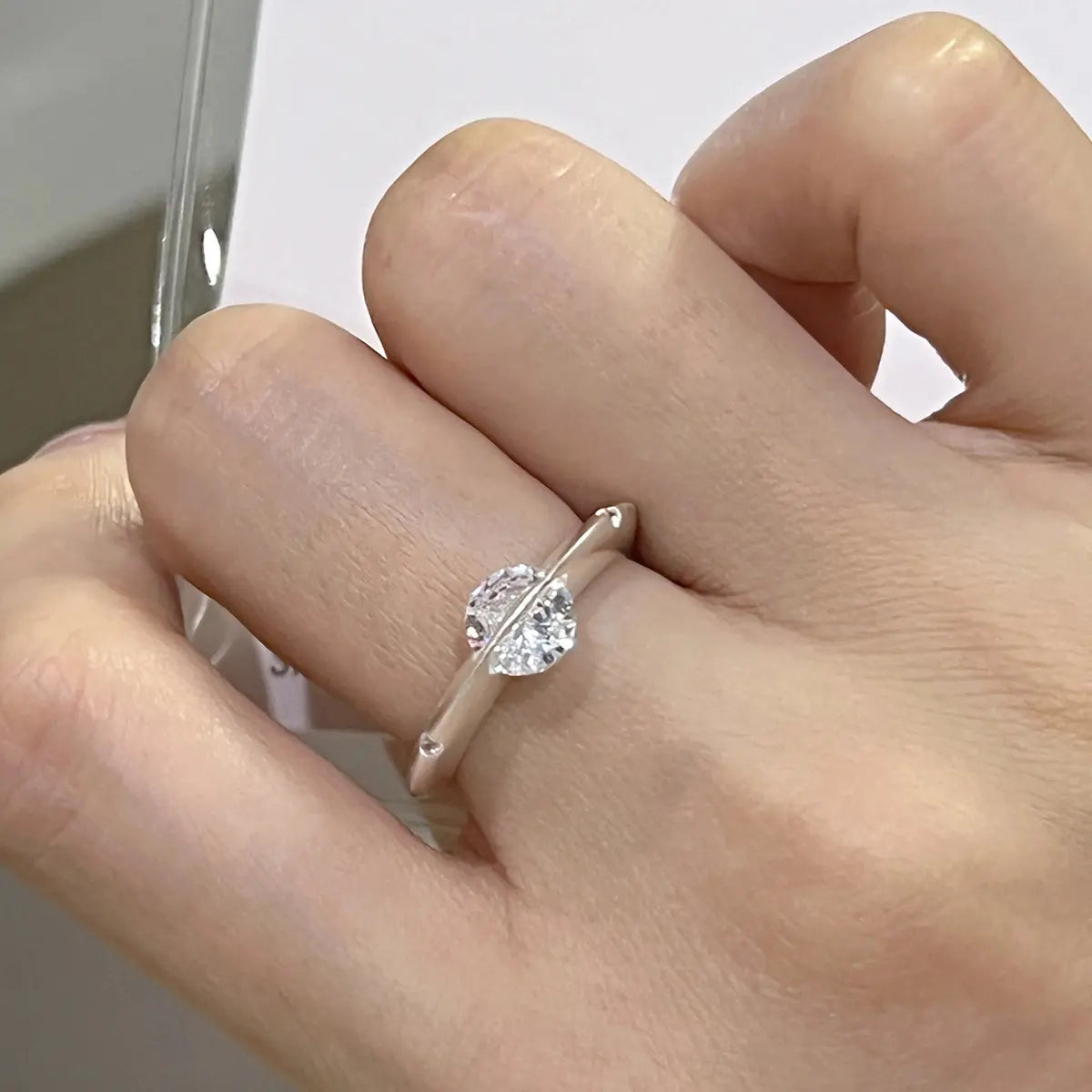 BowLift | StellarRing™ Astro-Inspired Brilliance