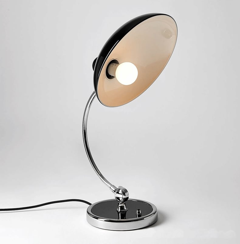 BowLift | Bauhaus KI Classic Table Lamp Replica