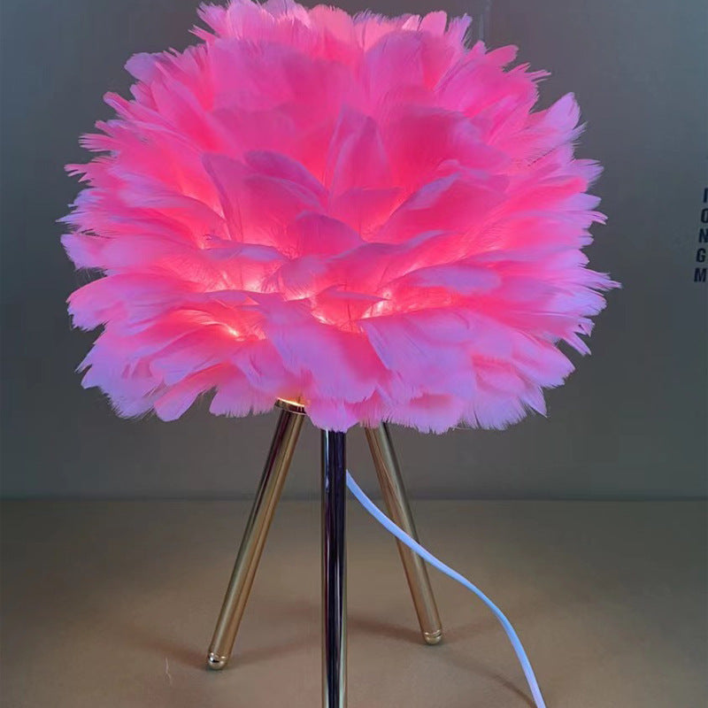 BowLift | Feather Table Lamp