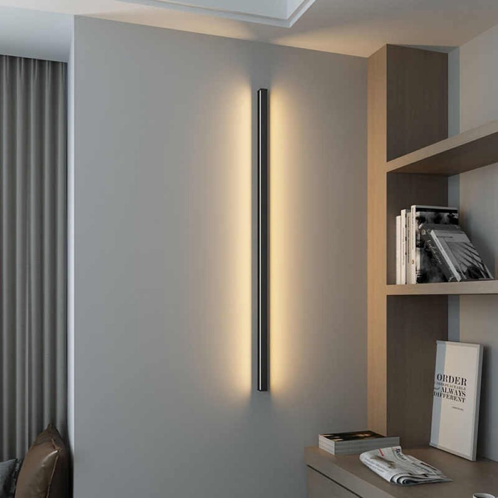 BowLift | Linear minimalist and modern wall lamp