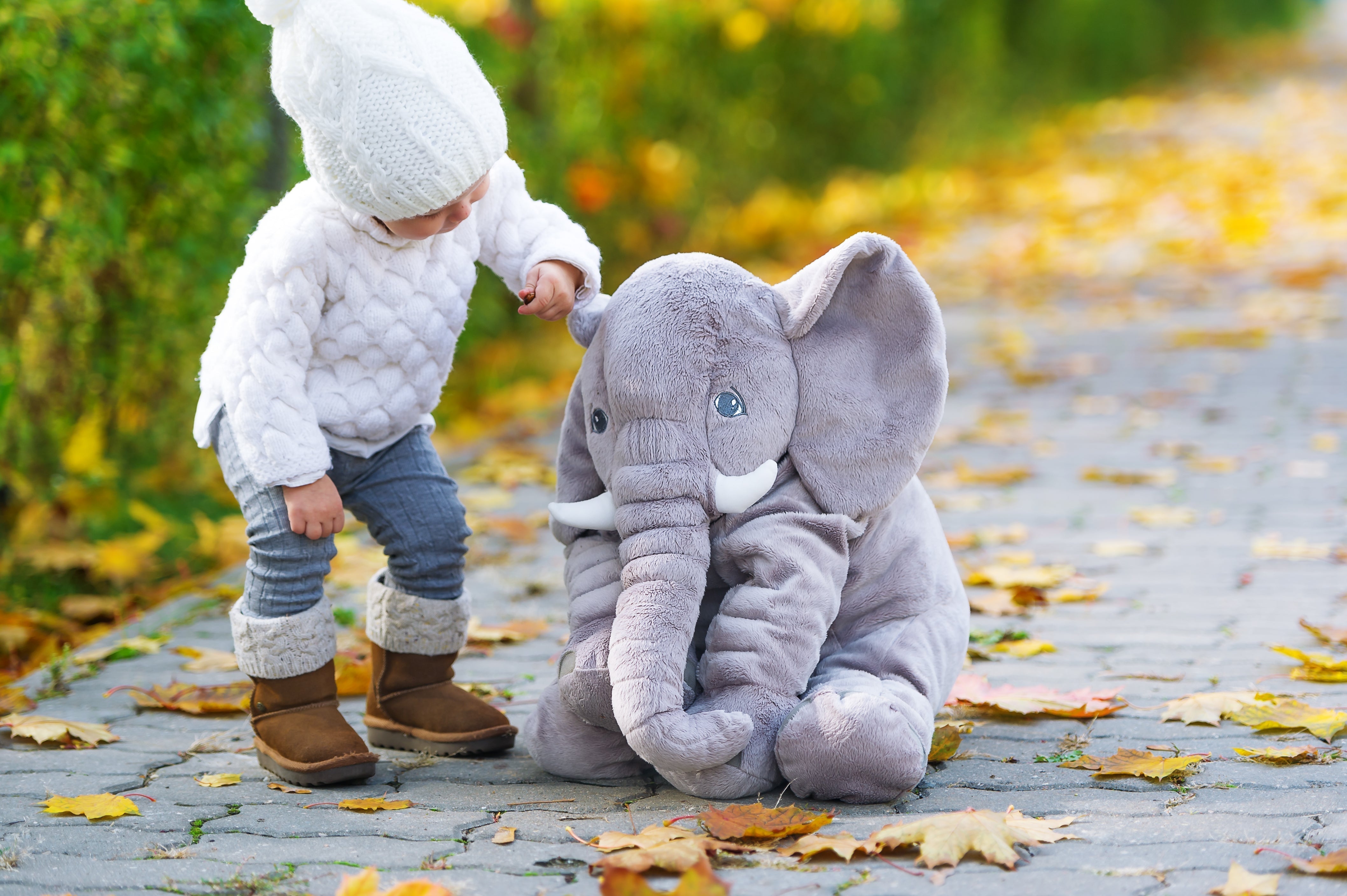 BowLift | Plush Elephant Cushion – Super Soft Comfort for Babies and Toddlers, Available in 40cm and 60cm Sizes