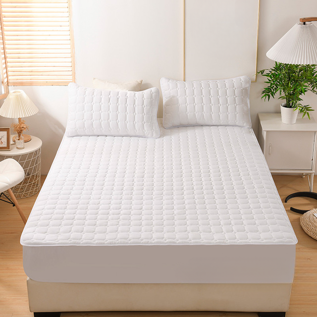 BowLift | Eucalyptus Fitted Sheet Set with Pillowcases