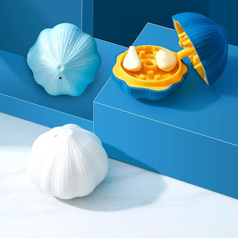 BowLift | Garlic Shape Manual Rotary Garlic Grinder