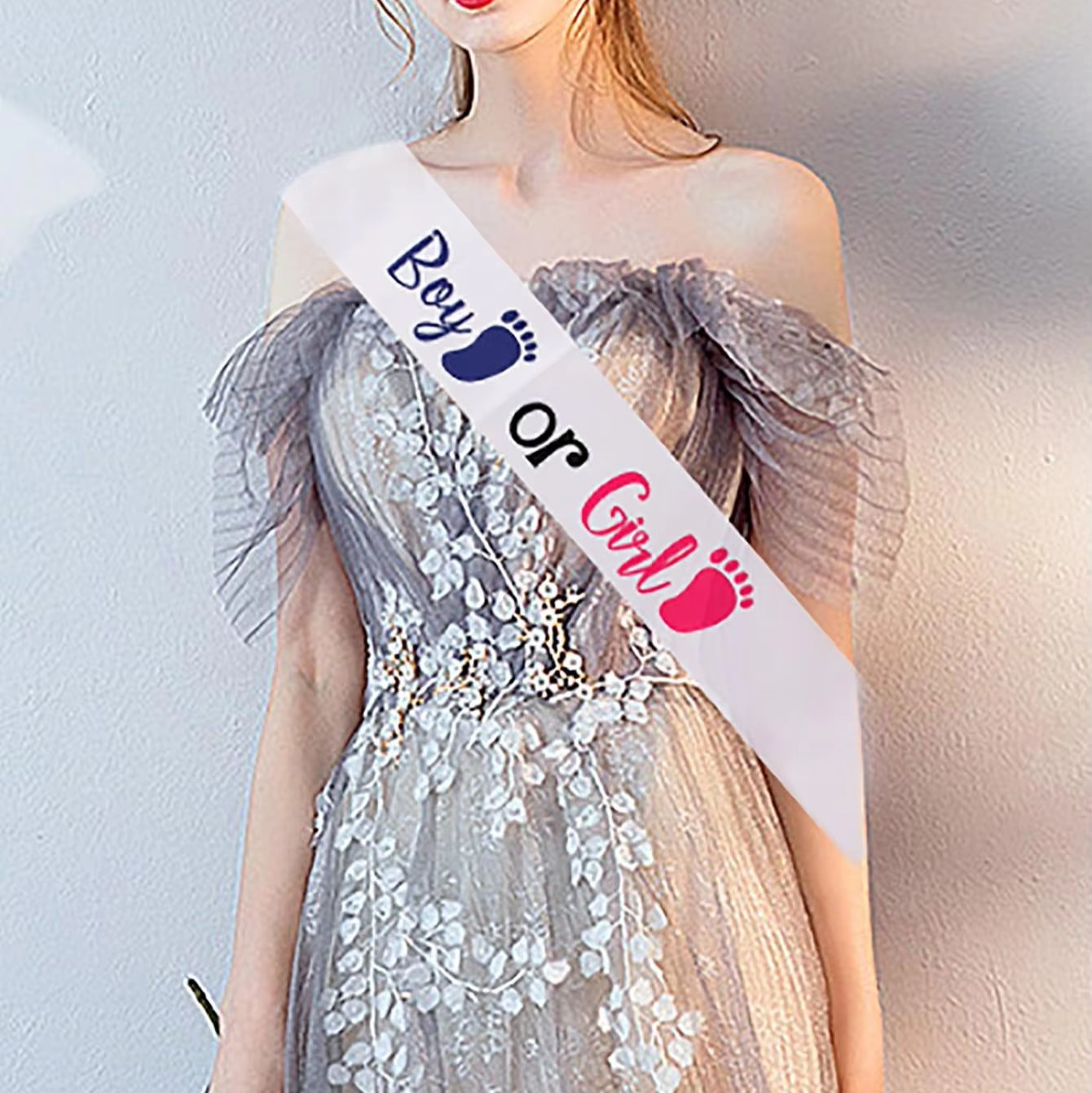 BowLift | Deluxe Gender Reveal Shoulder Sash for Mom & Dad