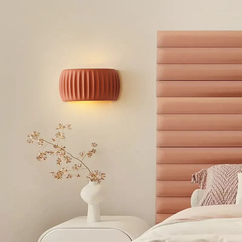 BowLift | ResinGlow - Artistic Resin Wall Sconce
