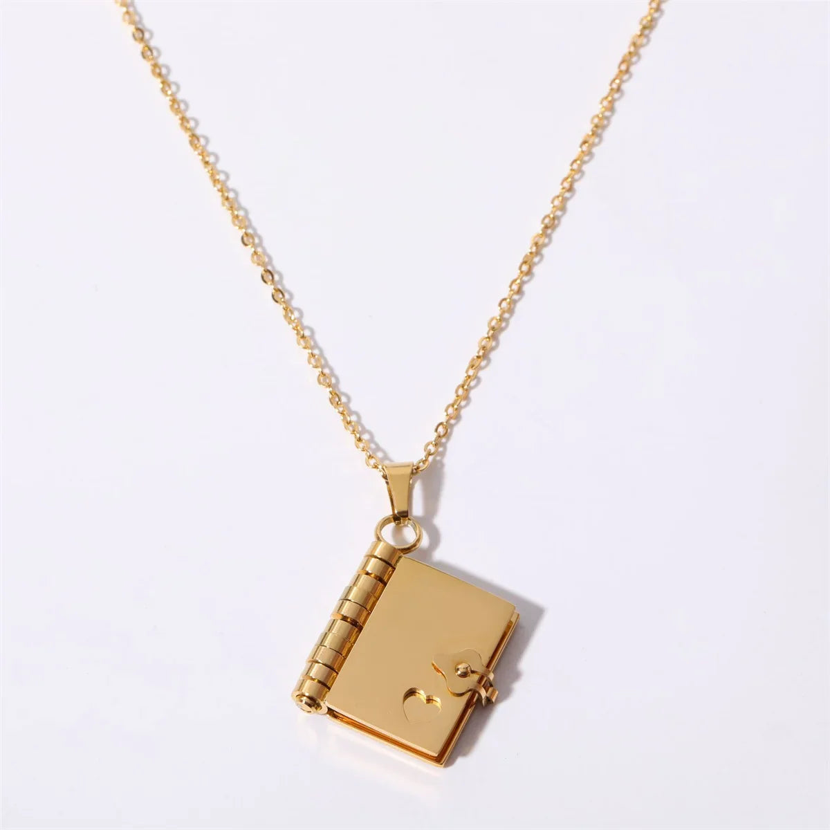 BowLift | Couple Book Pendant Necklace