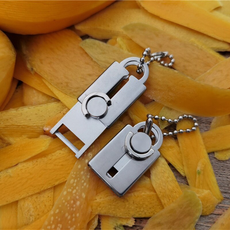 BowLift | Stainless Steel Mini Vegetable Peeler Keychain