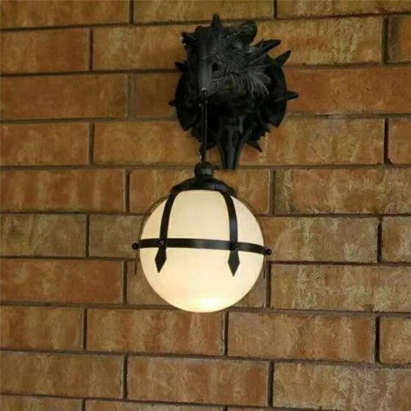 BowLift | LED Lantern with Dragon Head made of Resin for Unique Halloween Decoration
