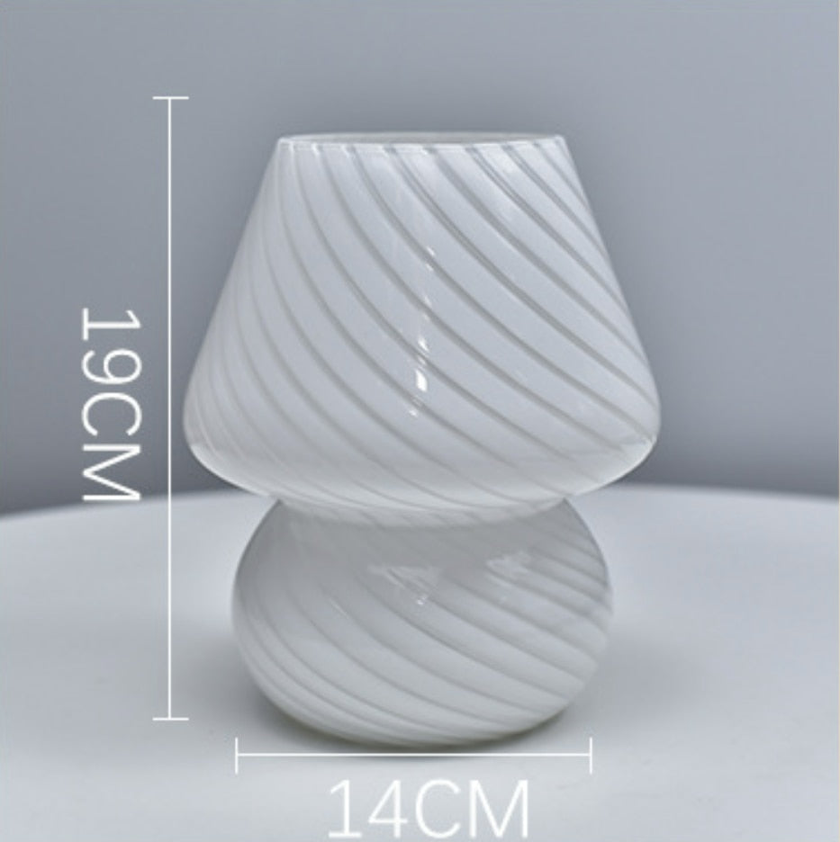 BowLift | LED Desk Lamp in Mushroom Shape made of Glass