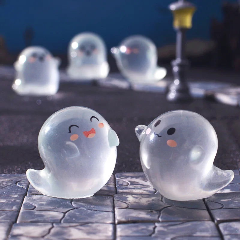 BowLift | Luminous Ghost Halloween Figures