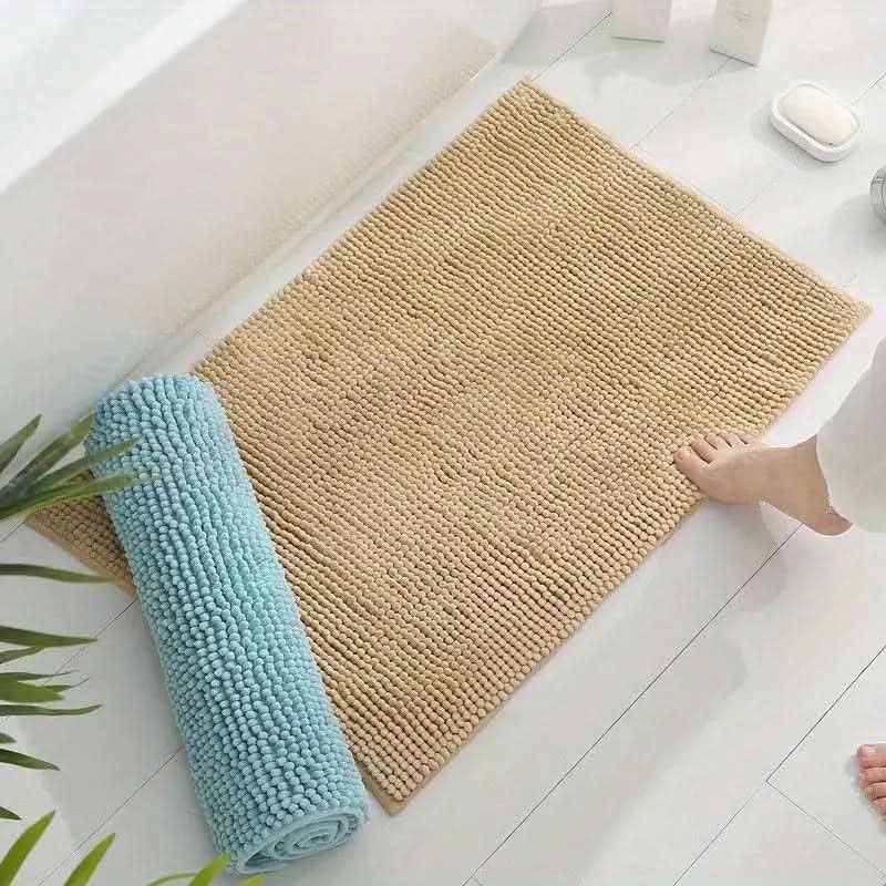 BowLift | Chenille Bath Mat with Non-Slip Backing