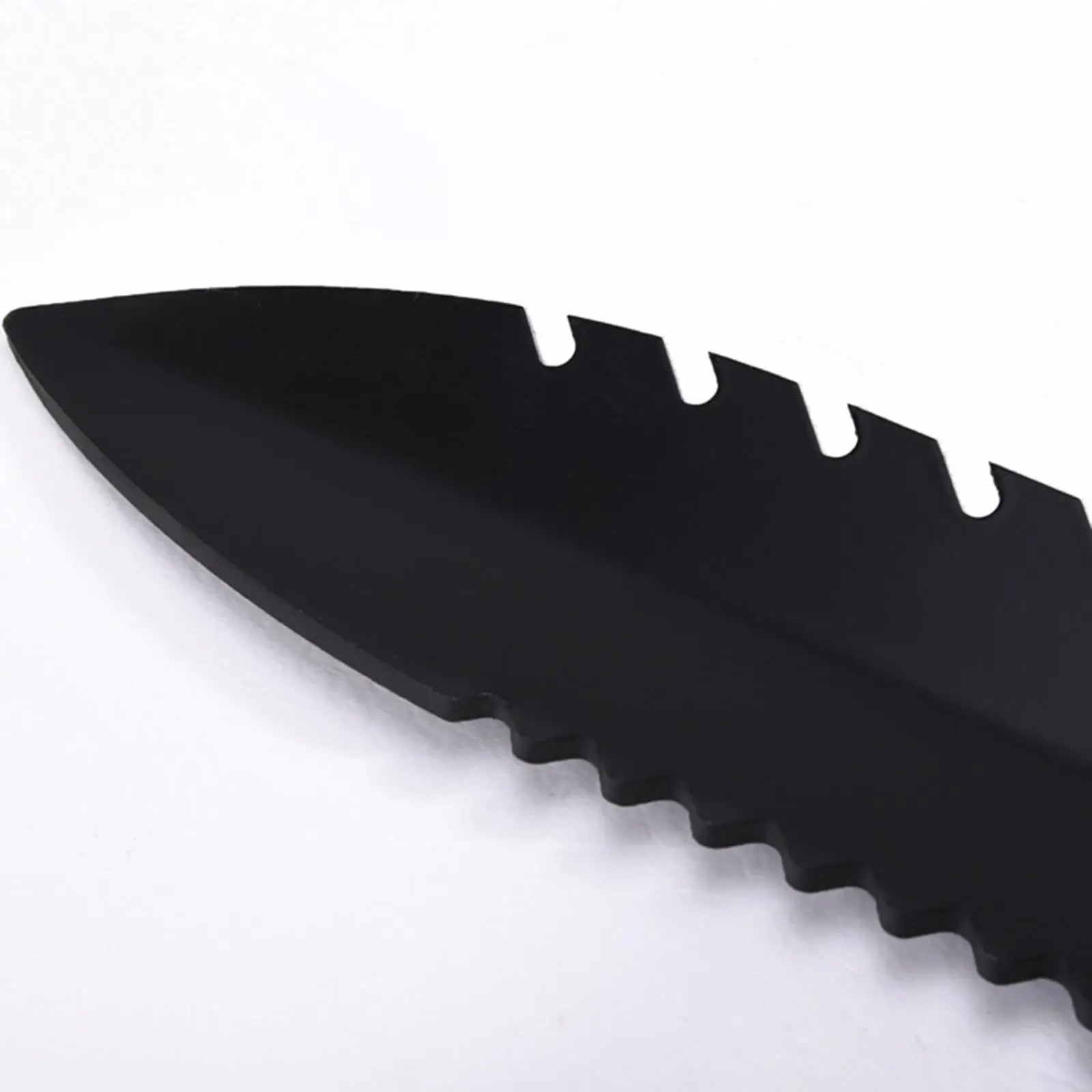 BowLift | GardenPro Garden Spade | Sturdy Iron | Ergonomic Handle | Versatile & Practical