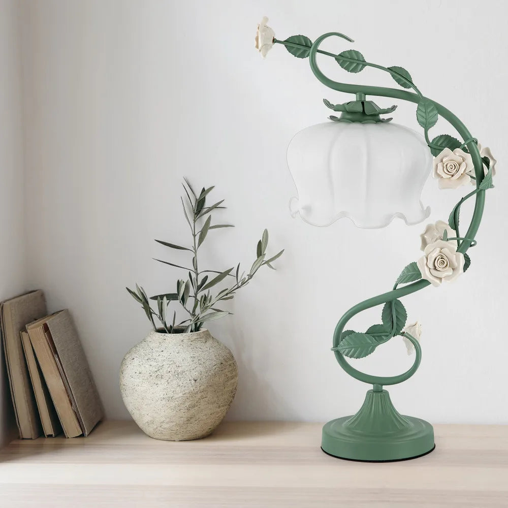 BowLift | Artistic Nature-Themed Flower Desk Lamp