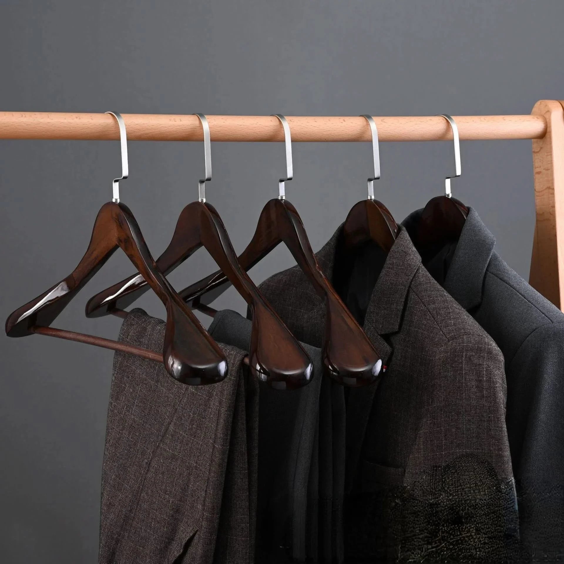 BowLift | Luxury Wooden Clothes Hangers with Curved Design