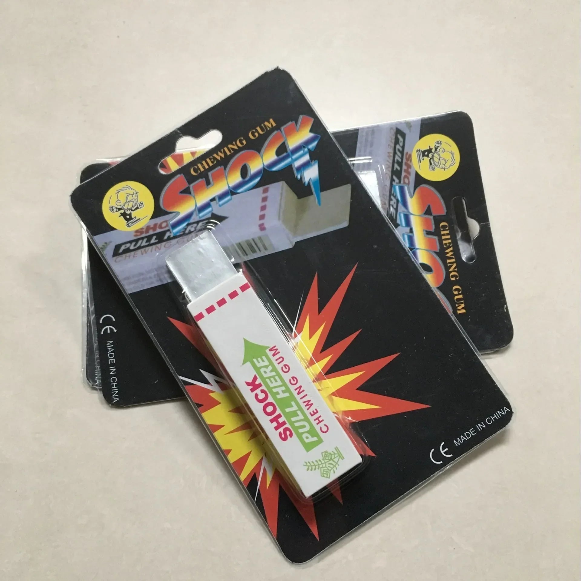 BowLift | Electric Shock Prank Chewing Gum