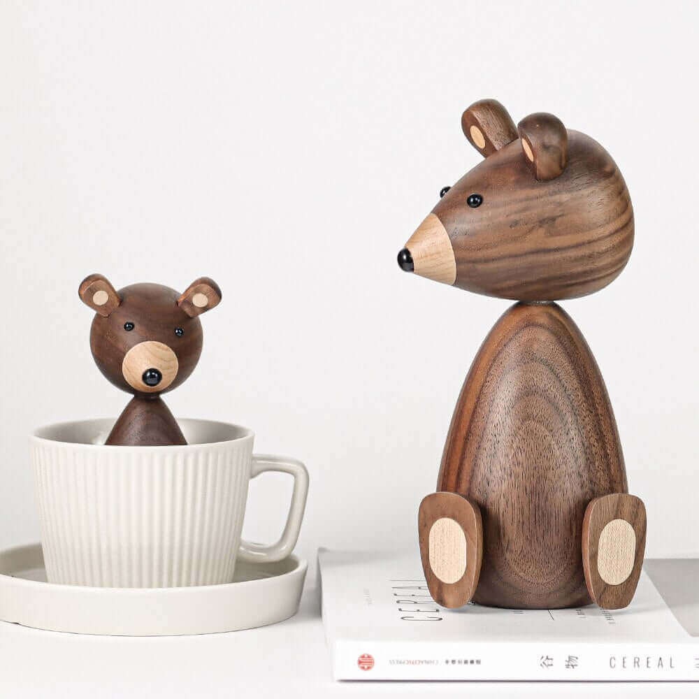 BowLift | Danish Wood Brown Bear Family Ornaments