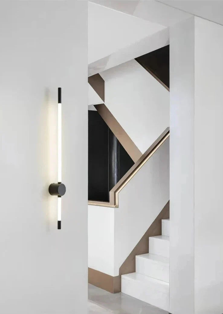 BowLift | AstraBeam – Vertical LED Wall Lamp for Modern Interiors