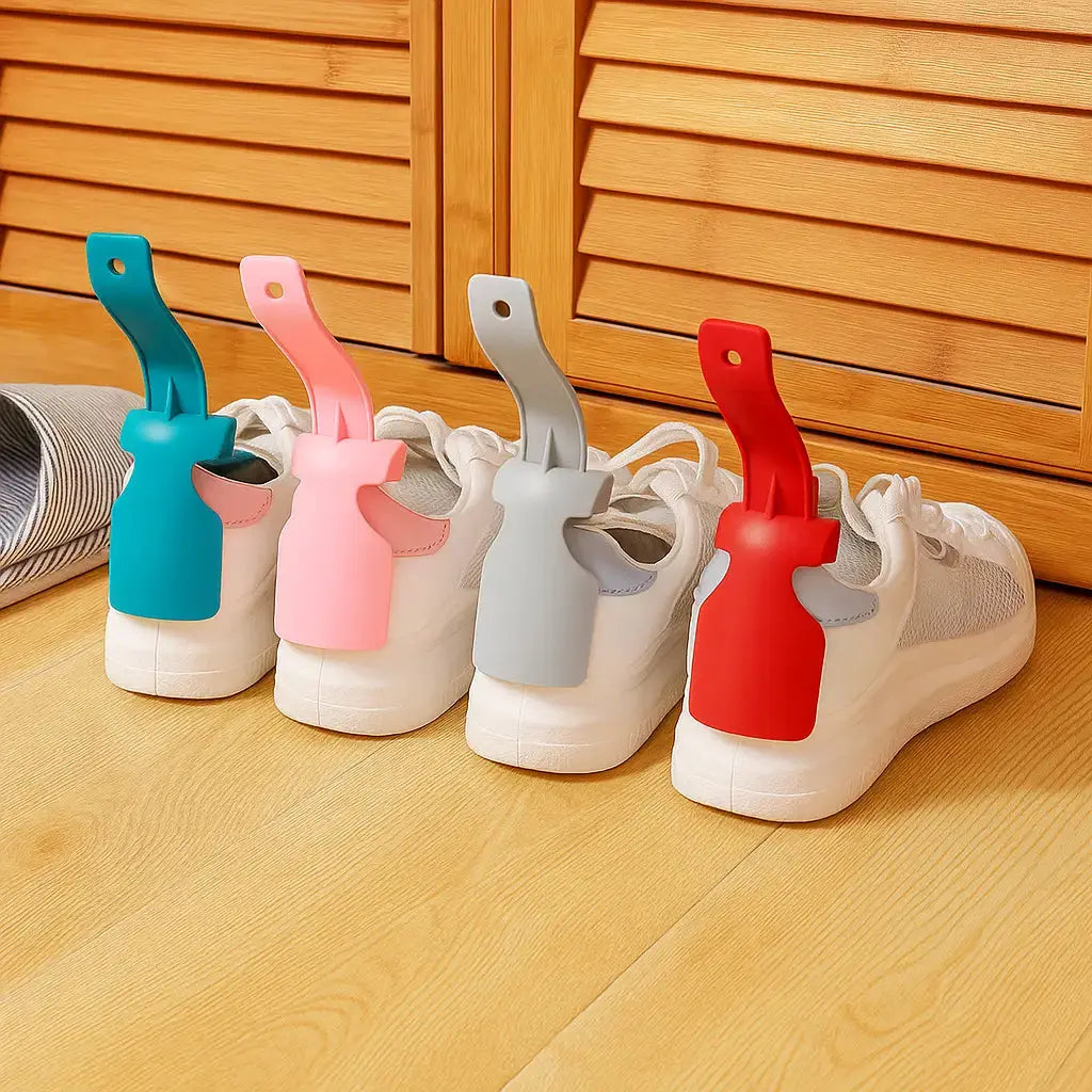 BowLift | Shoe horn with holding clip – Ideal for seniors, children & pregnant women