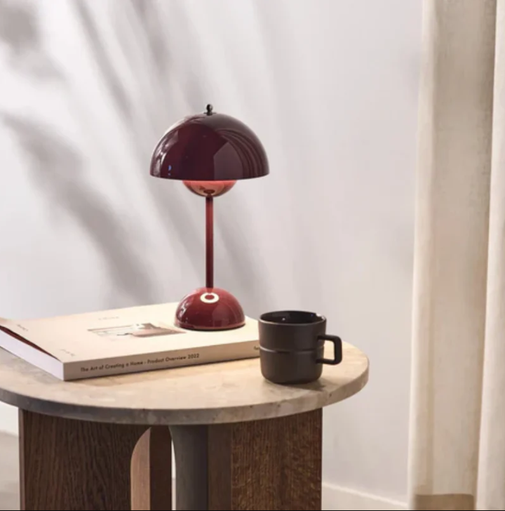 BowLift | Contemporary Touch Table Lamp