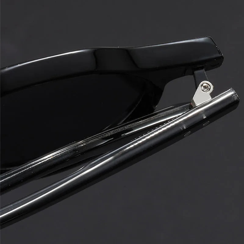 BowLift | Retro Sunglasses | UrbanRay Stark Vintage Vibe | UV400 Protection | Scratch-Resistant Lenses | Unisex