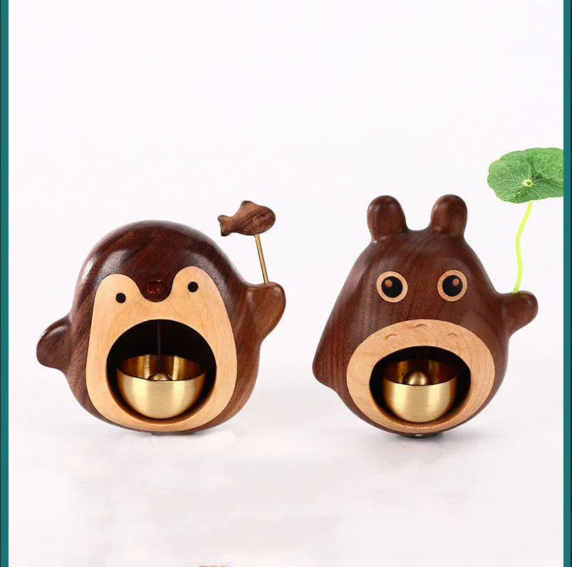 BowLift | Wooden Penguin Cute Doorbell
