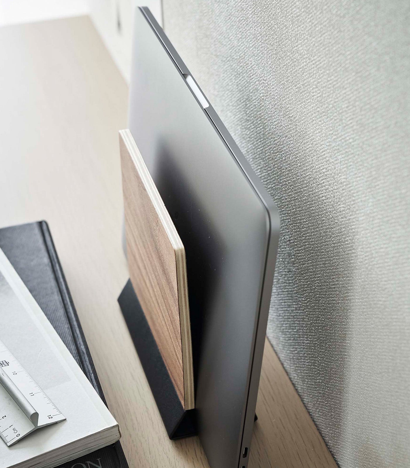 BowLift | Slim Laptop Stand - Steel + Wood