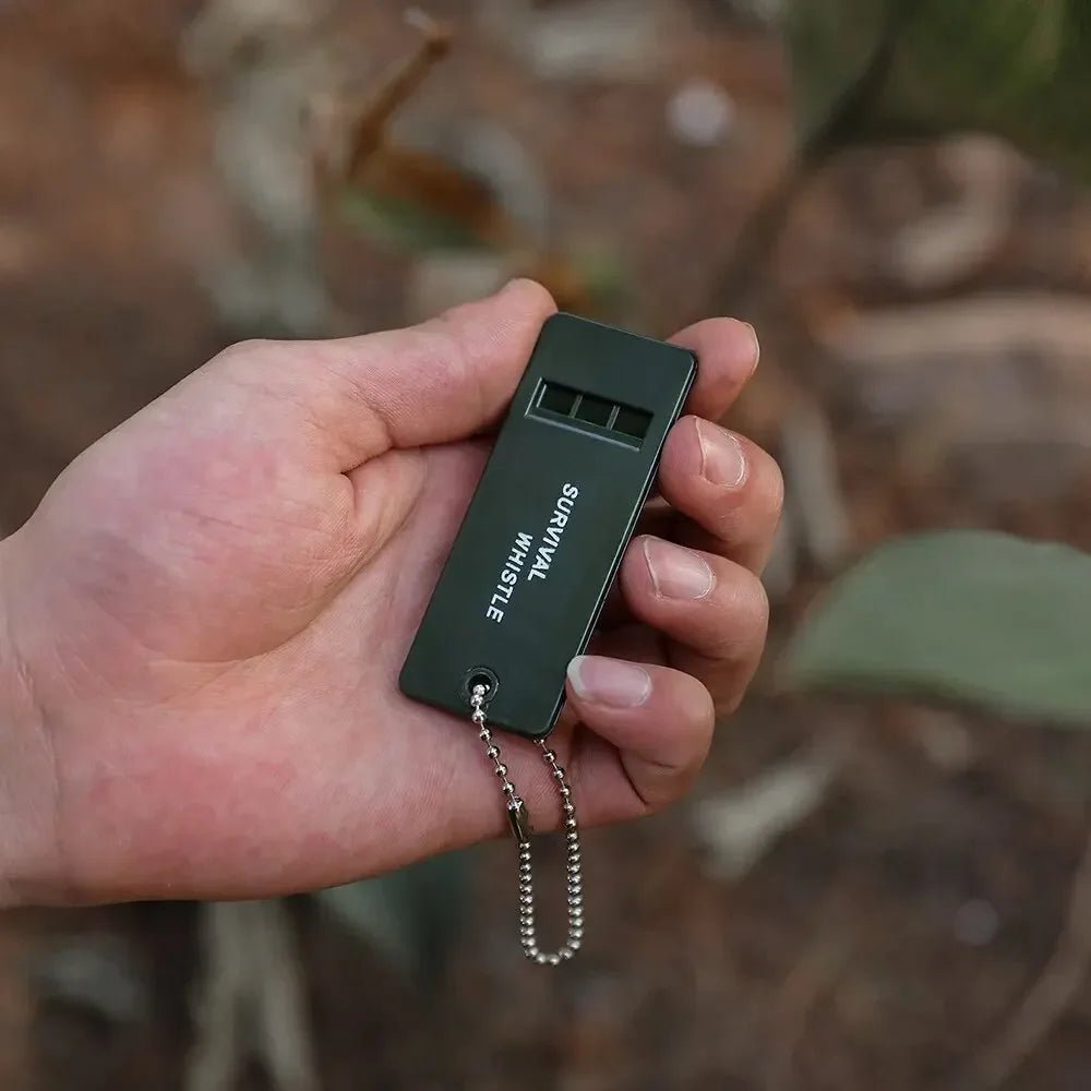 BowLift | High-decibel multi-tone whistle for camping & hiking