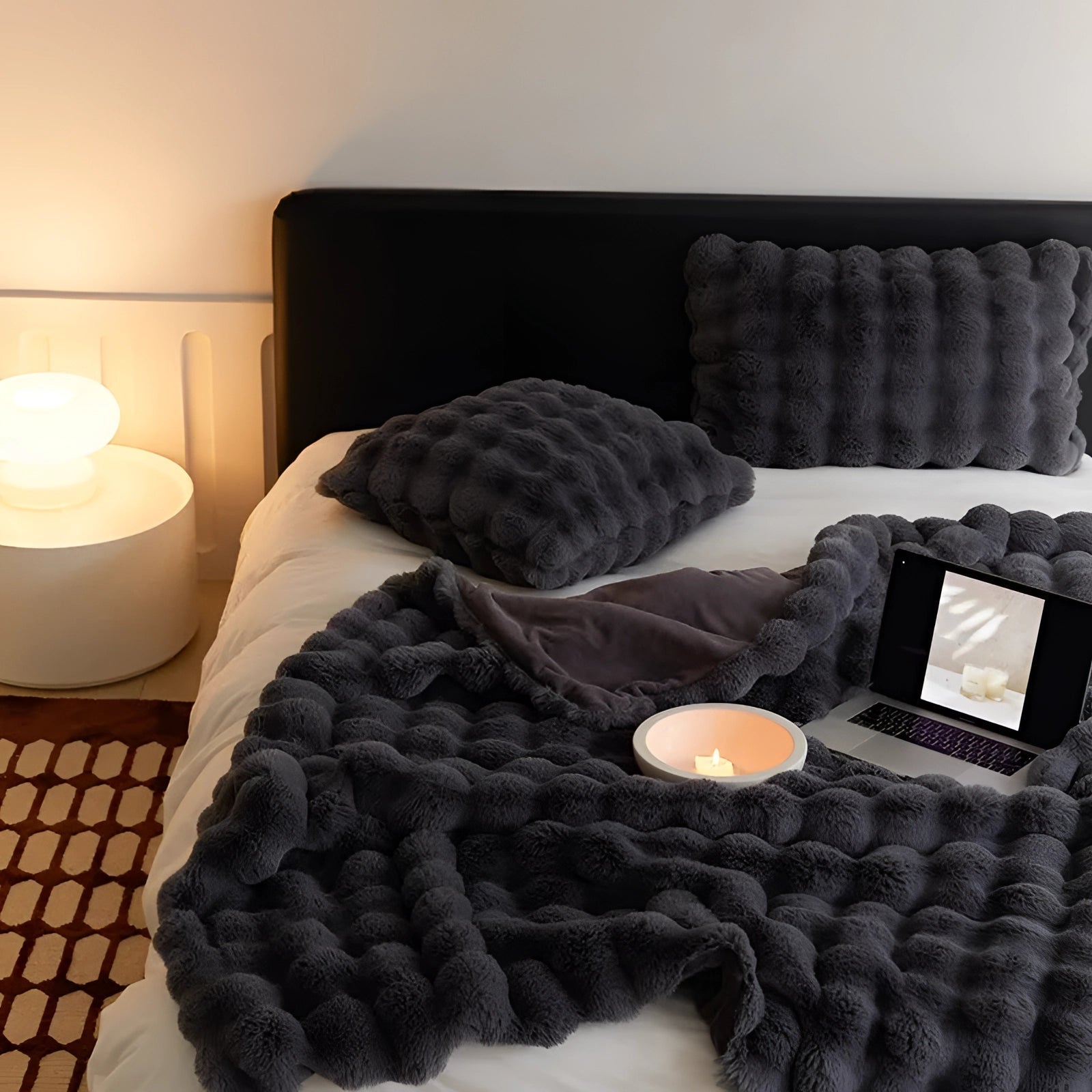 BowLift | Faux Fur Chunky Knit Duvet Cover Throw