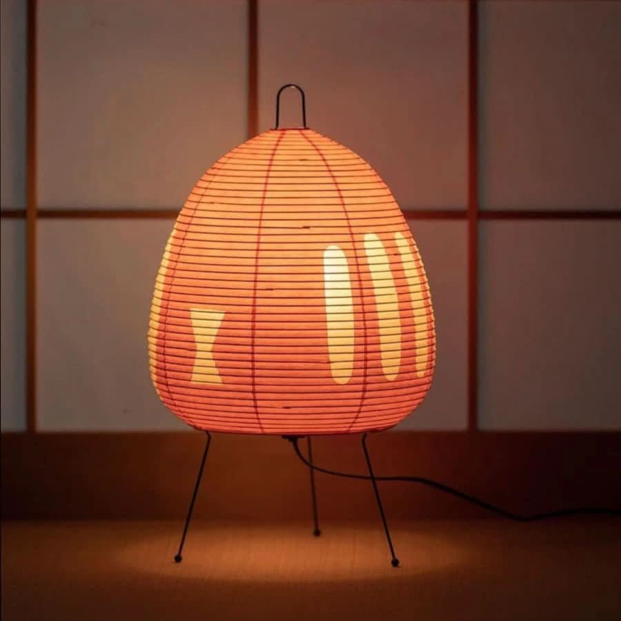 BowLift | Elegant table lamp made of rice paper in Japanese design