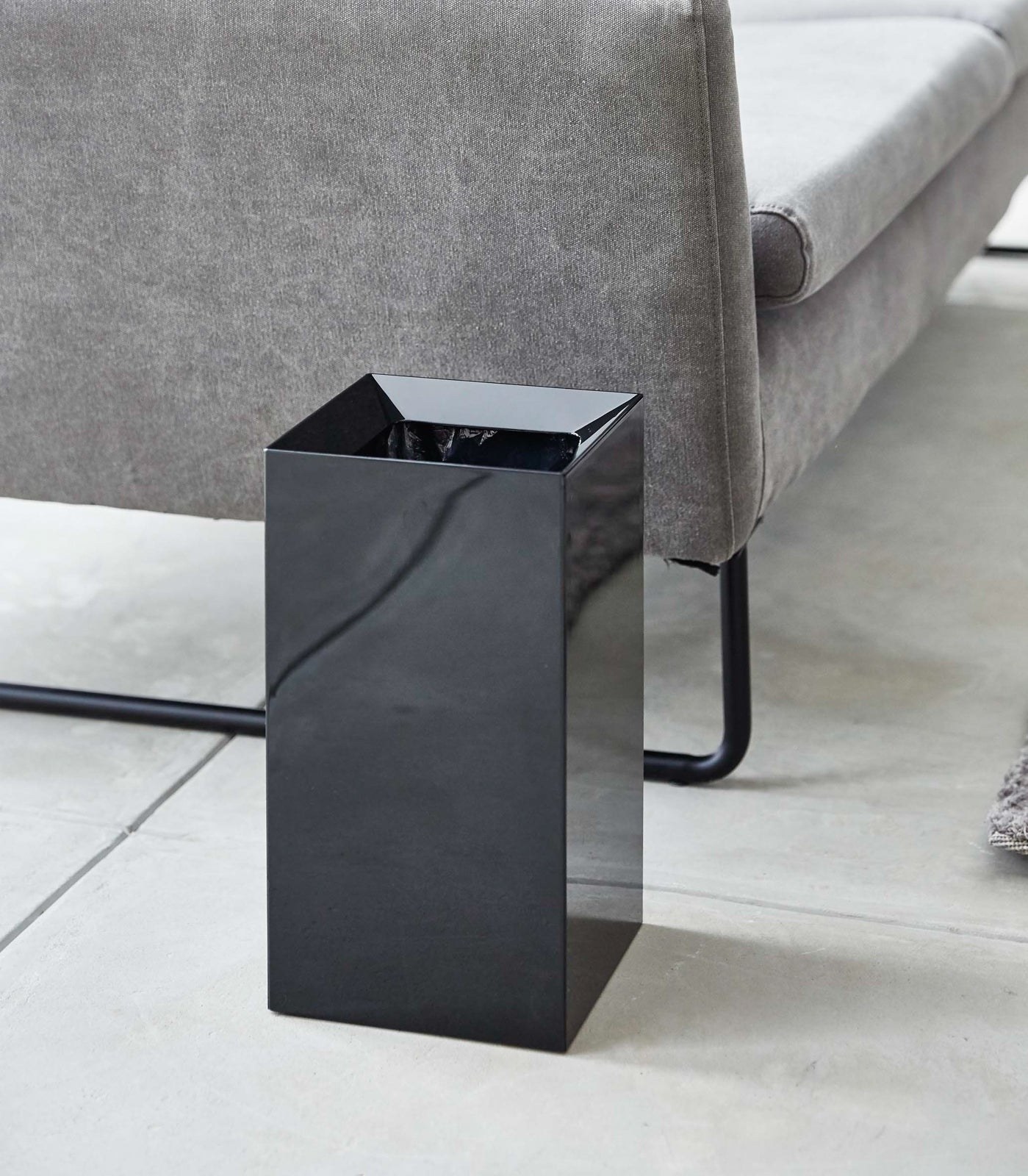 BowLift | Waste Bin - Two Styles