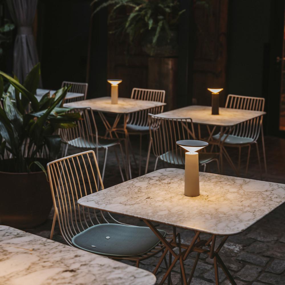 BowLift | InfiNight - Modern table lamp with touch sensor | Dimmable brightness