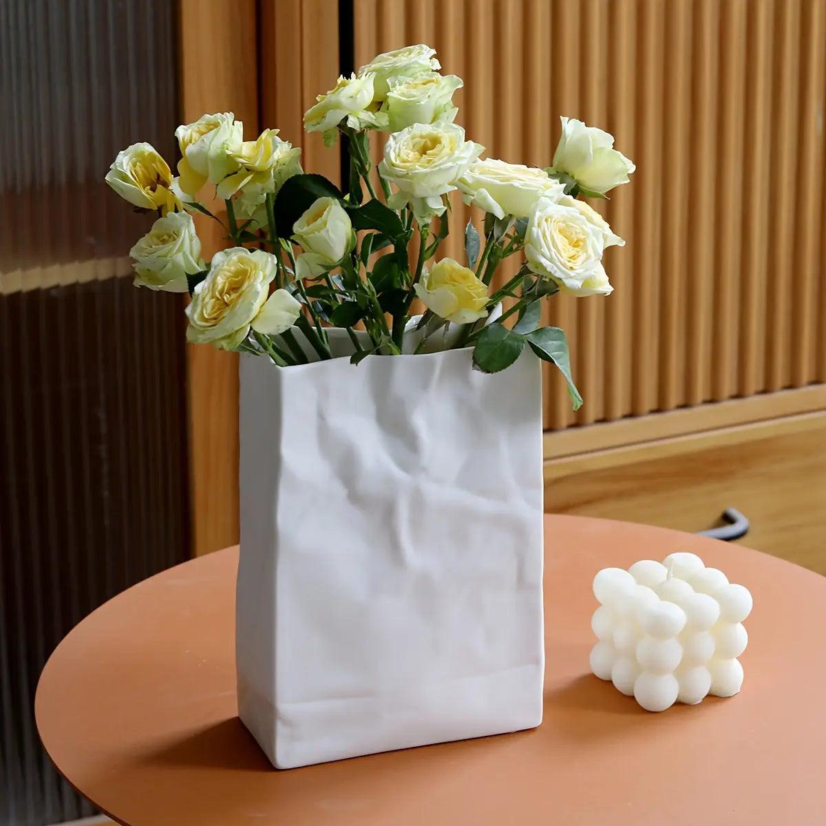 BowLift | PaperFlow - Stylish Paper Vase