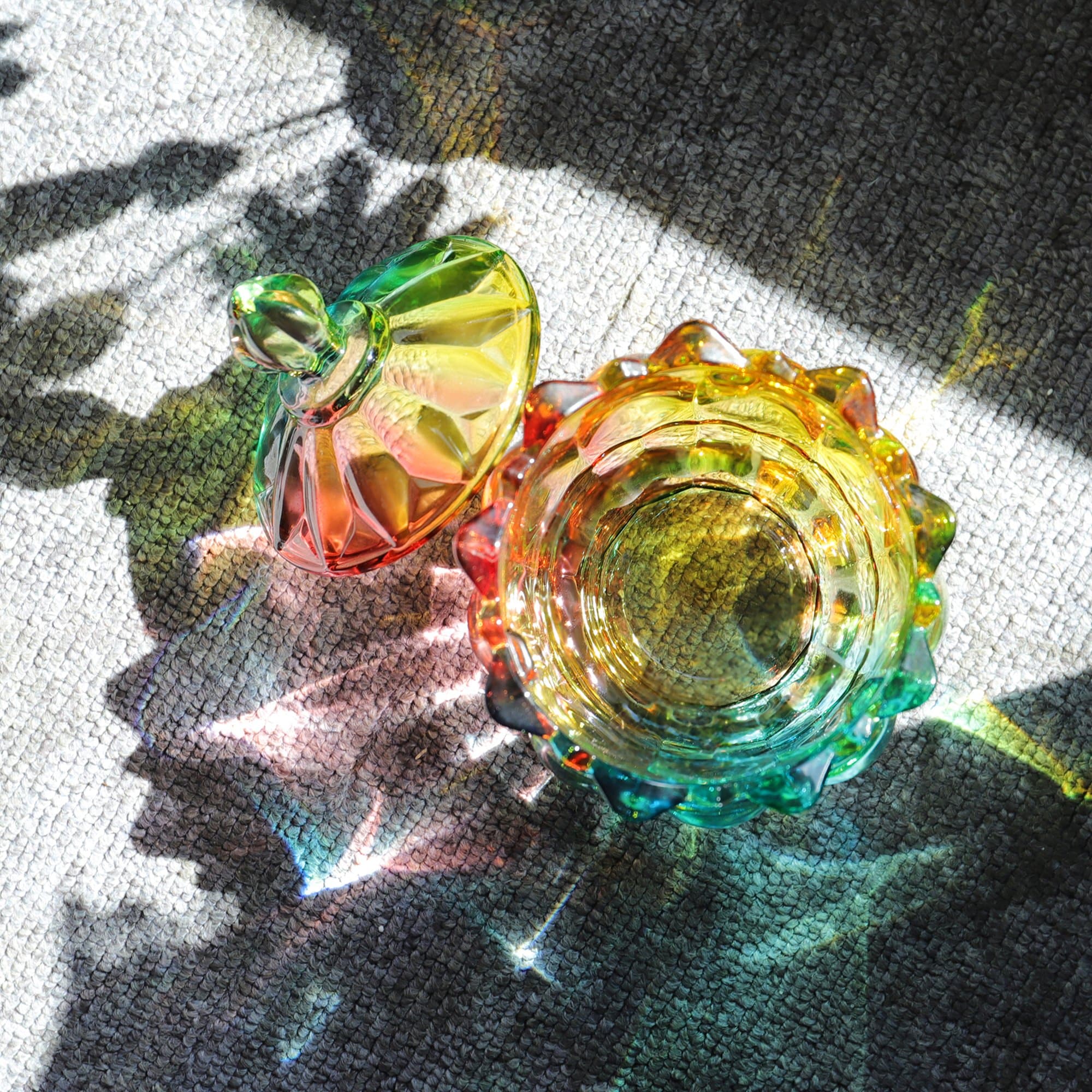 BowLift | Iridescent Sugar Bowl with Lid