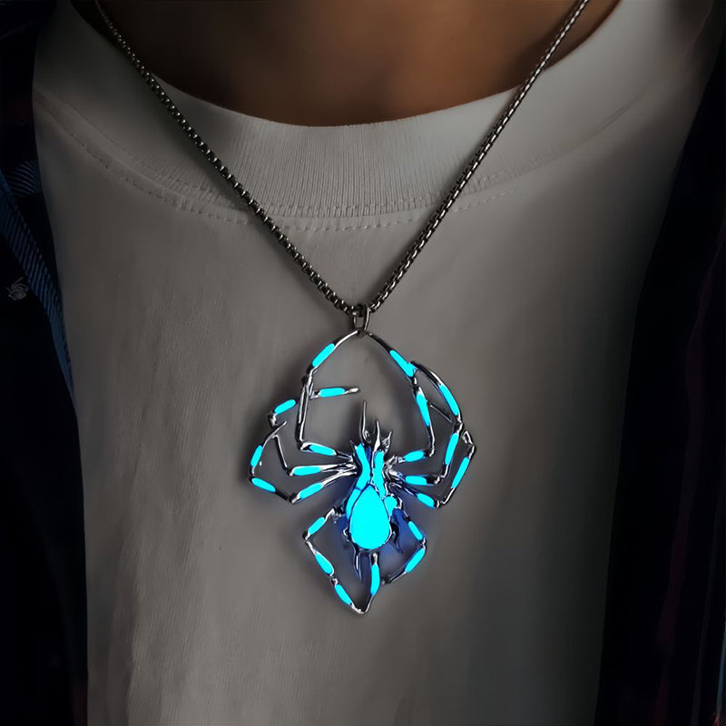 BowLift | Glow-in-the-Dark 3D Spider Necklace