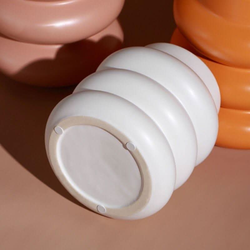 BowLift | AREVA – Elegant ceramic vase for stylish accents