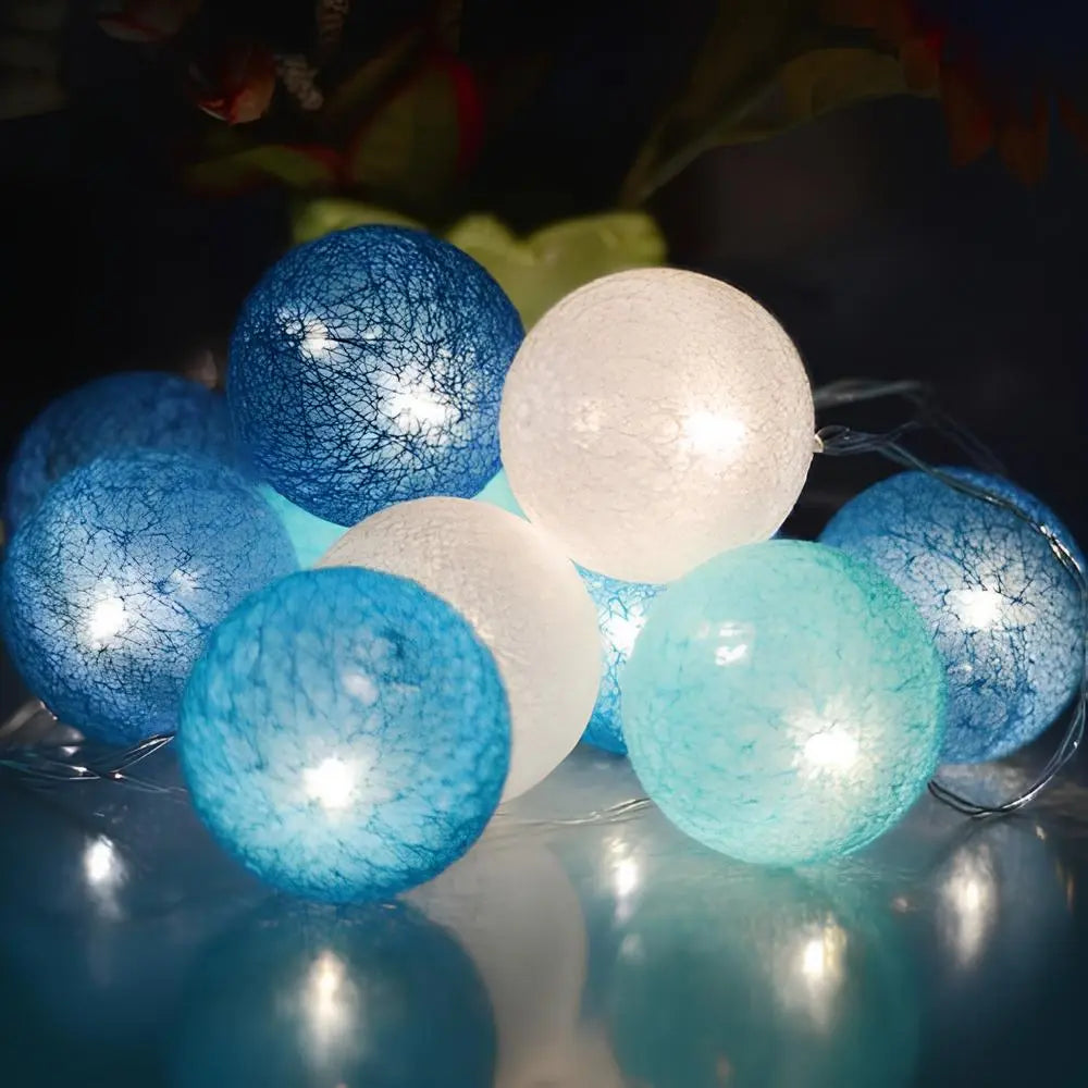 BowLift | Atmospheric Ball String Lights - LumaBreeze