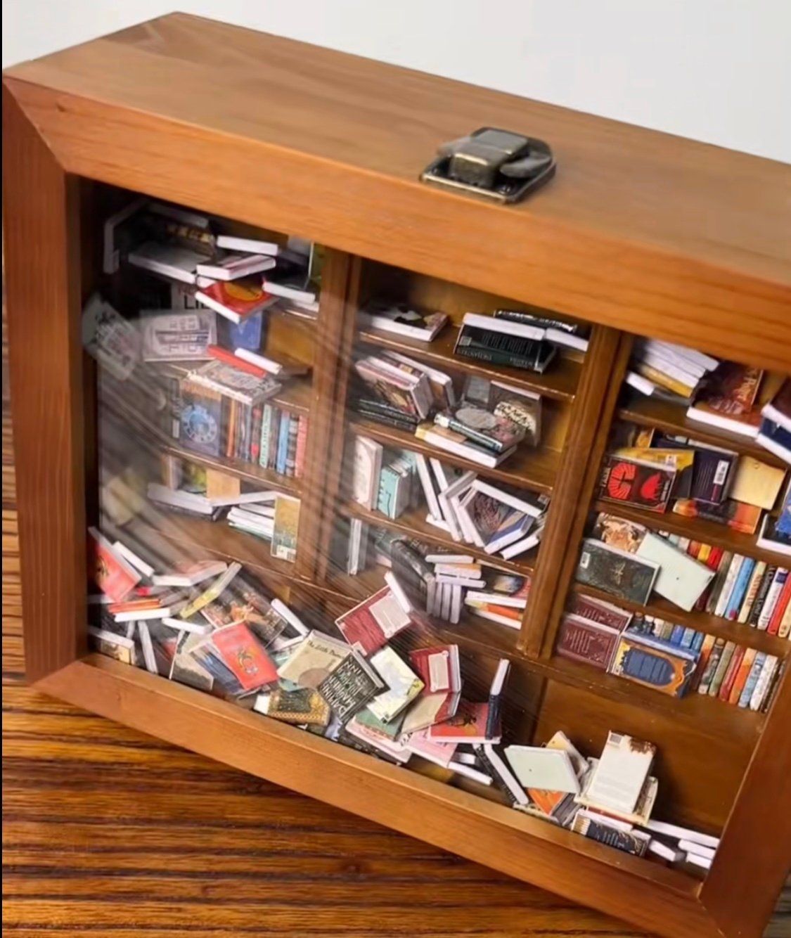 BowLift | Handmade Anxiety Bookshelf | Shake Away Your Anxiety