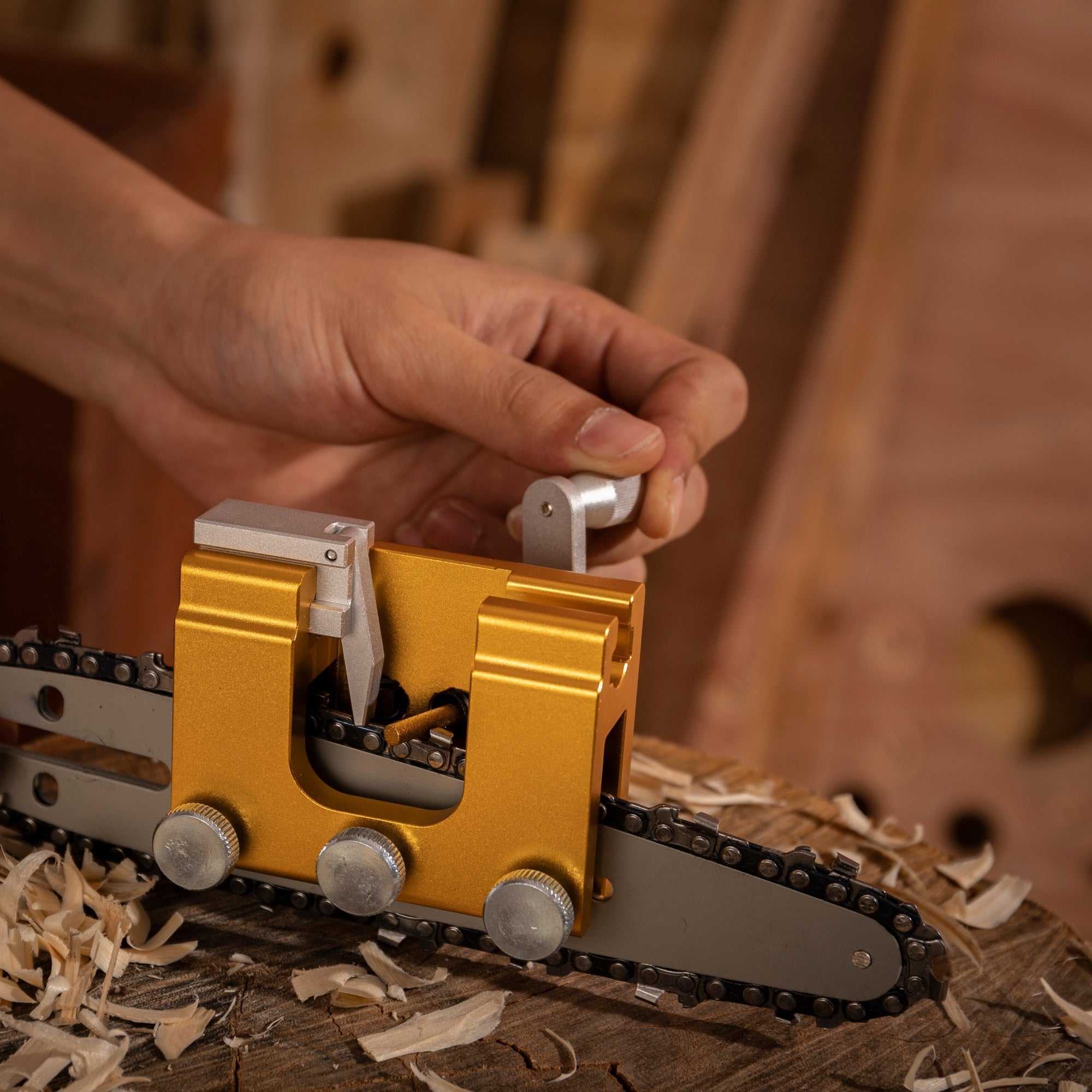 BowLift | Chainsaw Sharpener  - ShapePlus™