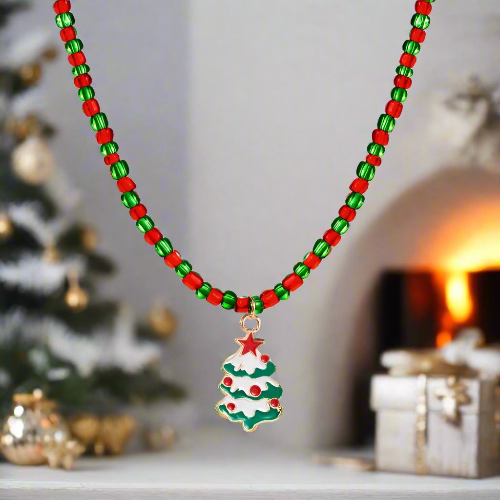 BowLift | Charming Vintage Christmas Pendant Necklace – Colorful Beaded Collier for Women & Men, Perfect Festive Party Jewelry & Gifts