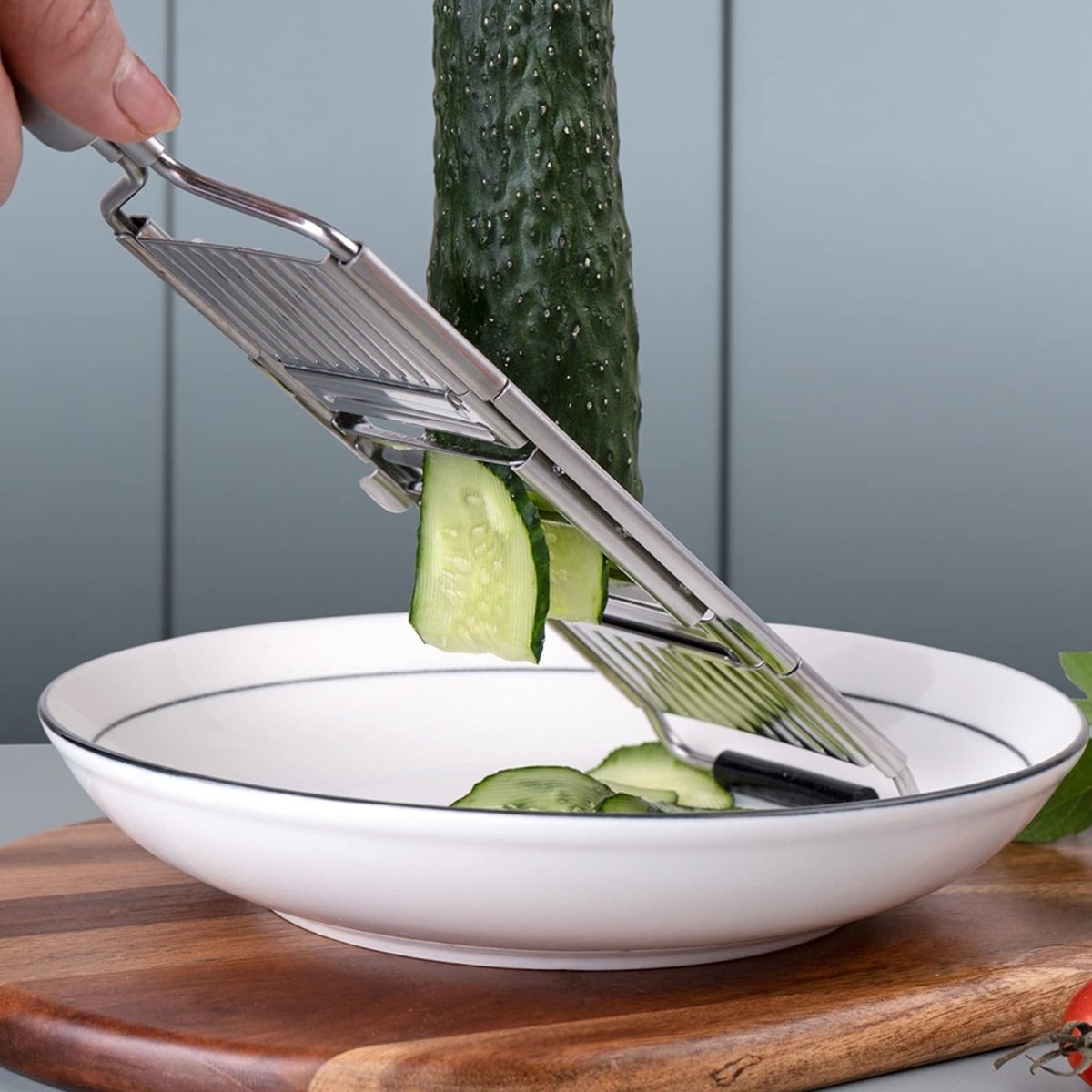 BowLift | CHOPWISE – Multi-Purpose Kitchen Cutter with Interchangeable Blades