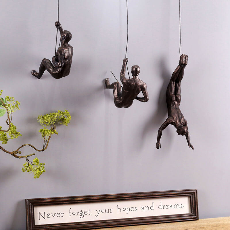 BowLift | CraftedClimb Climbing Figures Wall Decoration – Inspiring Wall Art of Resin and Iron