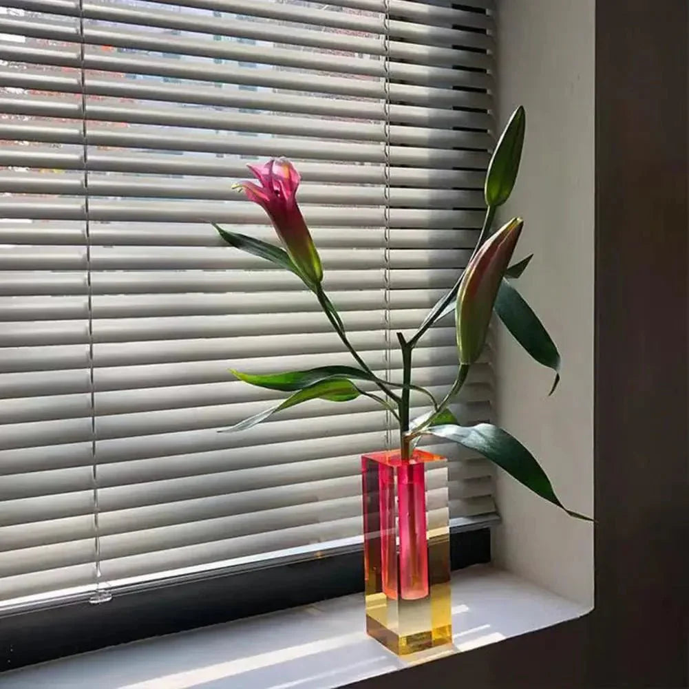 BowLift | Crystal Effect Gradient Vase