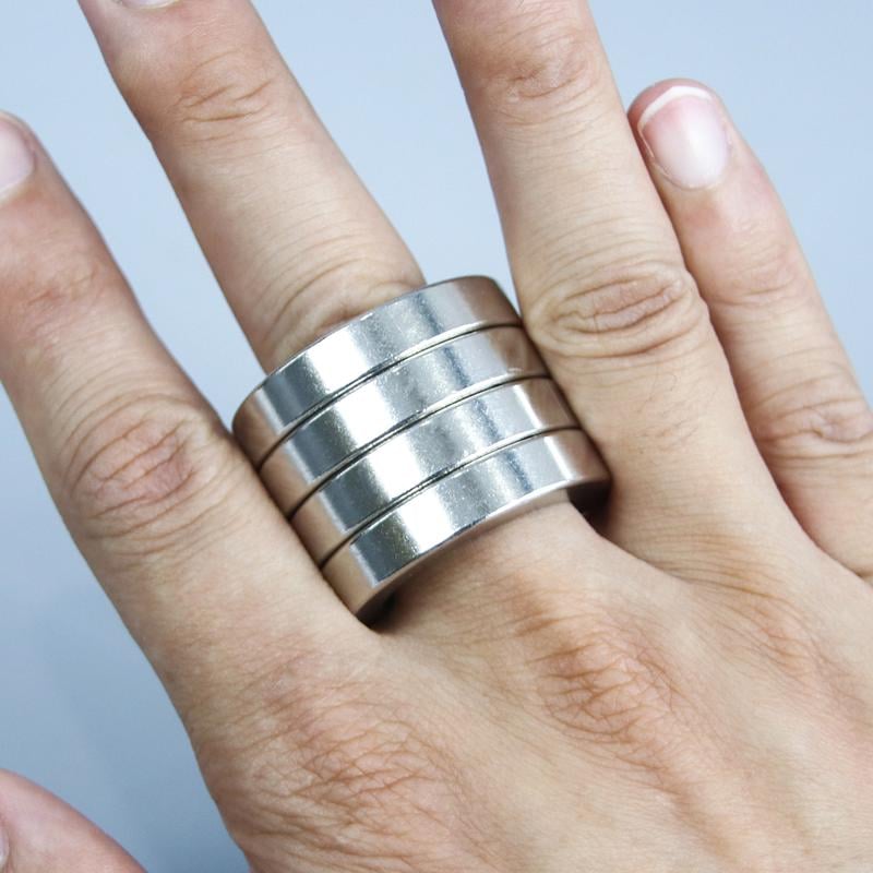 BowLift | Folding Four-Finger Trigger Ring