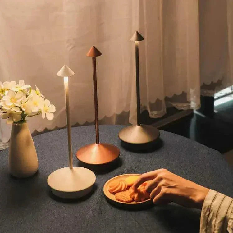 BowLift | BeamLuxe - Sleek Wireless Table Light