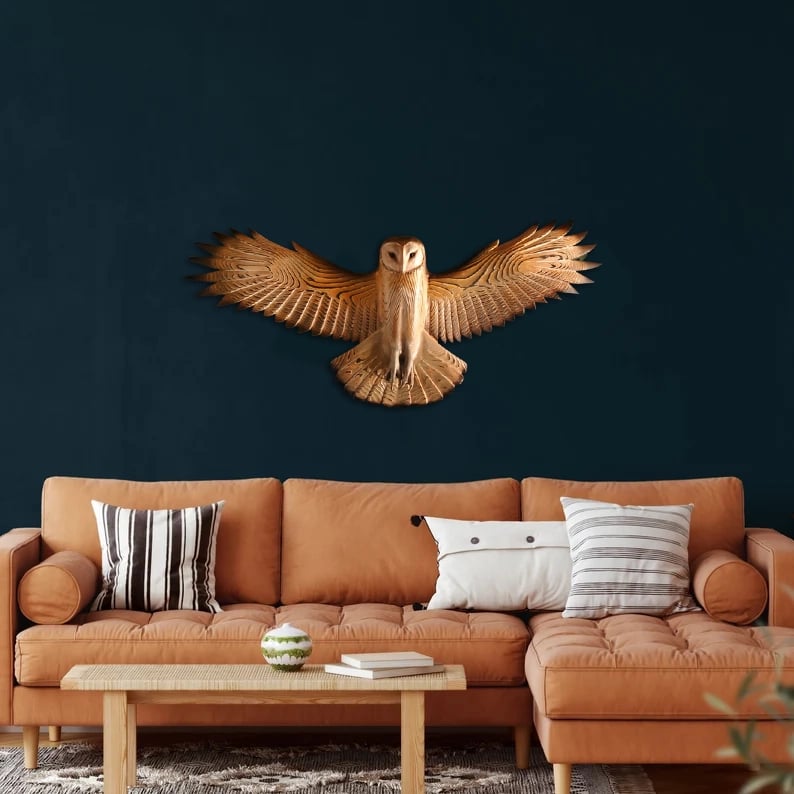 BowLift | Great owl gaze in artistic edition