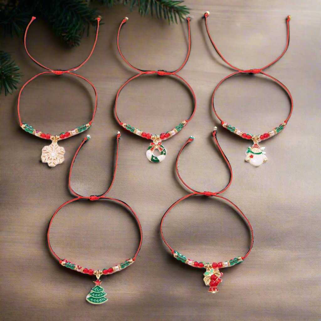BowLift | Enchanting Christmas Crystal Bracelet – Adjustable Snowflake & Tree Pendant with Sparkling CCB Beads for Festive Elegance