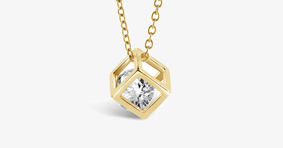 BowLift | Gold Cube Necklace